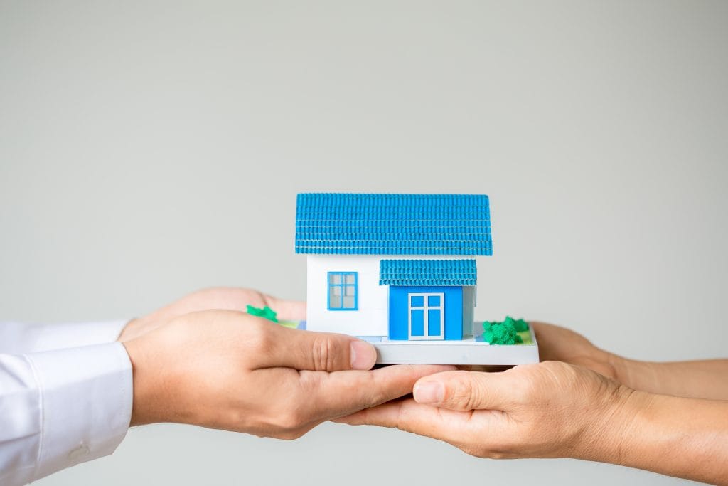 Real estate exchange