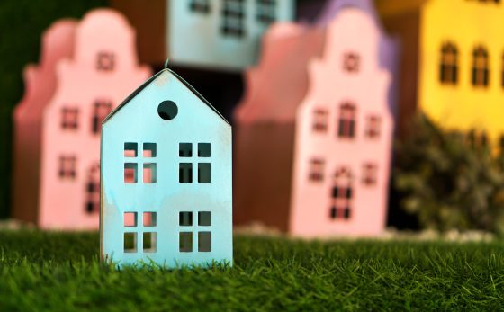 Image of the article: Have you heard about Portuguese Urbanistic Simplex? In this image, there are cardboard buildings.